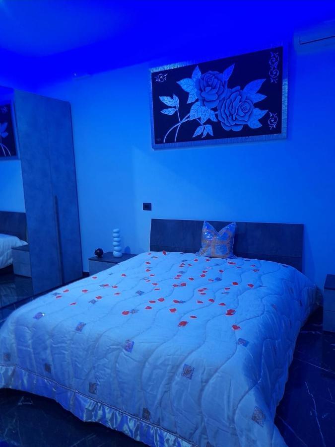 Casa Birmano Villa Taranto Bagian luar foto